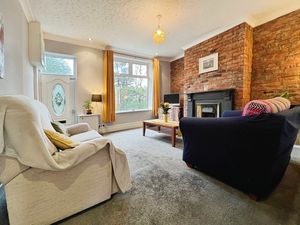 Lounge- click for photo gallery